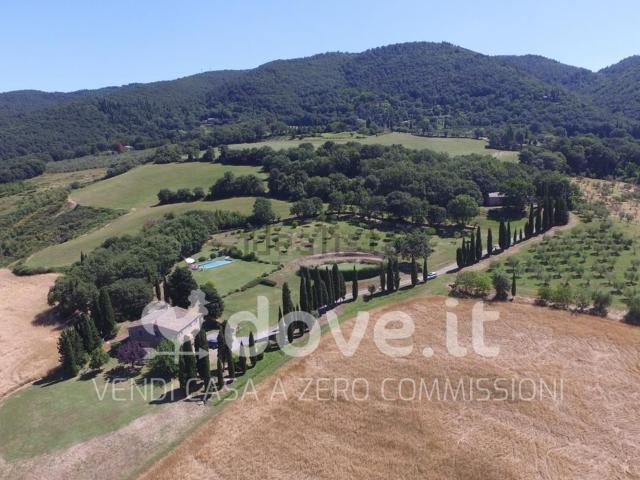 Rustici e casali in vendita di 800800 m² in Strada Provinciale del Monte Amiata