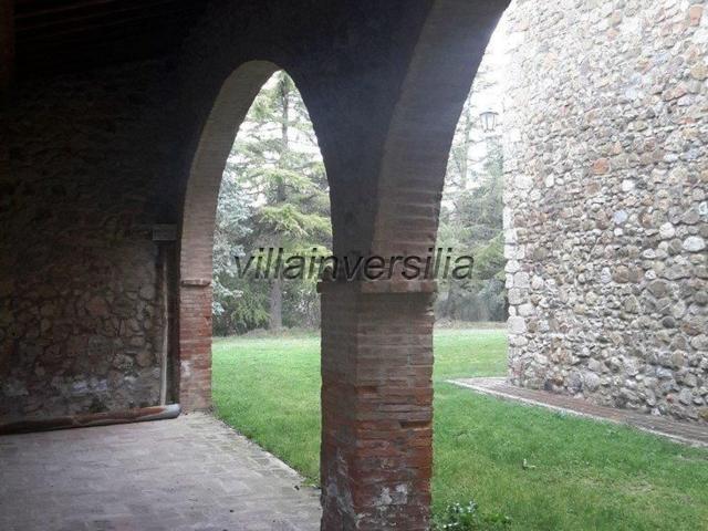 Rustici e casali in vendita di 800 m²