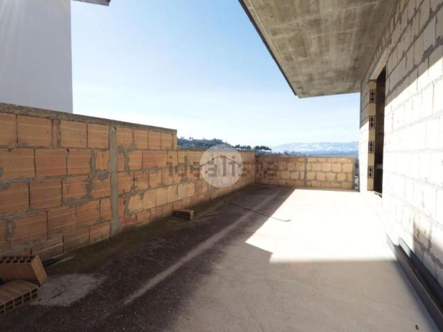 Rustici e casali in vendita di 800 m² in Via Colle Portone, 18