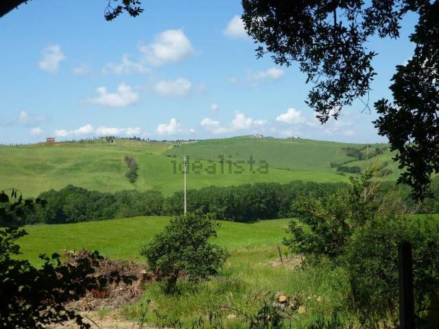 Rustici e casali in vendita di 800 m² in Via Fiume