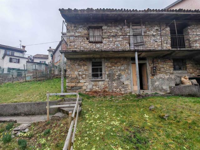 Rustici e casali in vendita di 80 m²