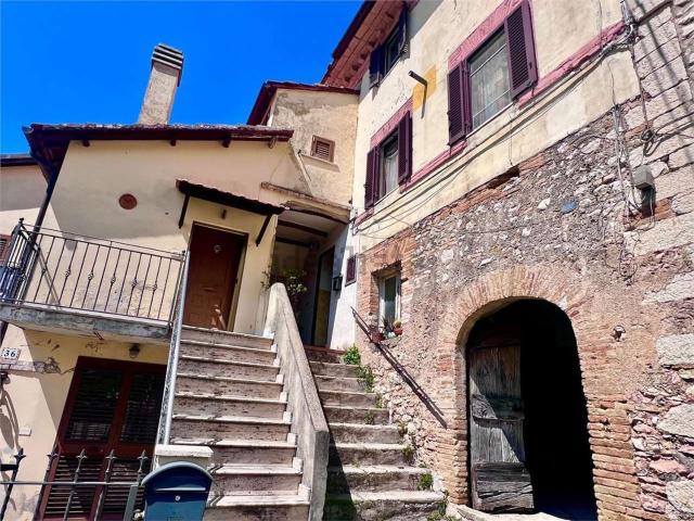 Rustici e casali in vendita di 80 m²