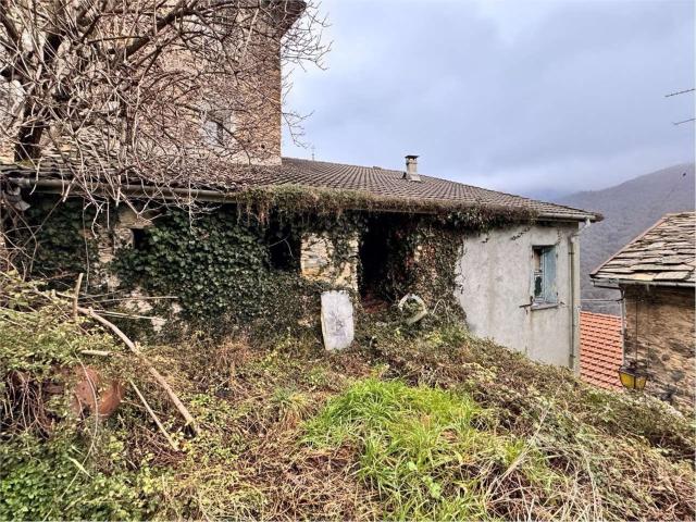 Rustici e casali in vendita di 80 m² in Via Cavour
