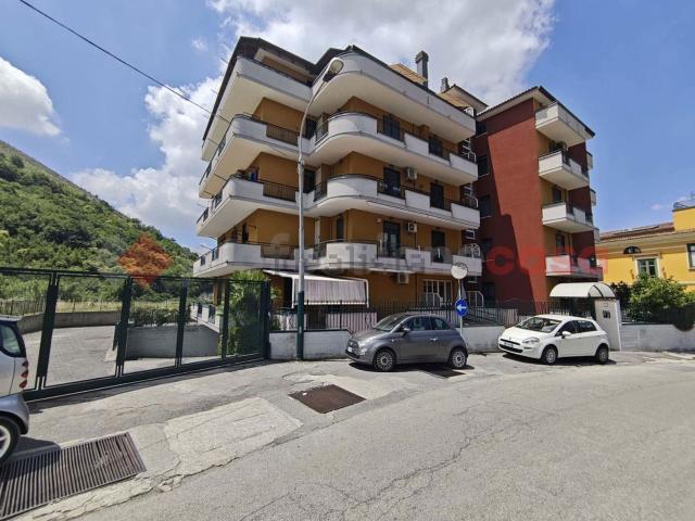 Rustici e casali in vendita di 80 m² in Via Acquarola, 15