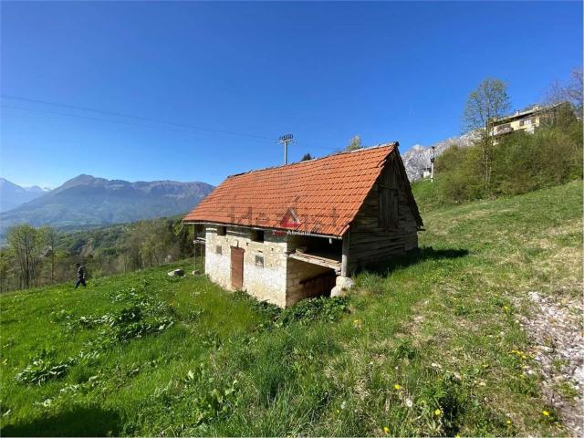 Rustici e casali in vendita di 80 m² in Via Bellavista