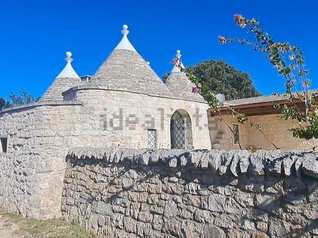 Rustici e casali in vendita di 80 m² in Via Finimondo