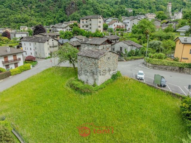 Rustici e casali in vendita di 80 m² in Via Mario del Grosso