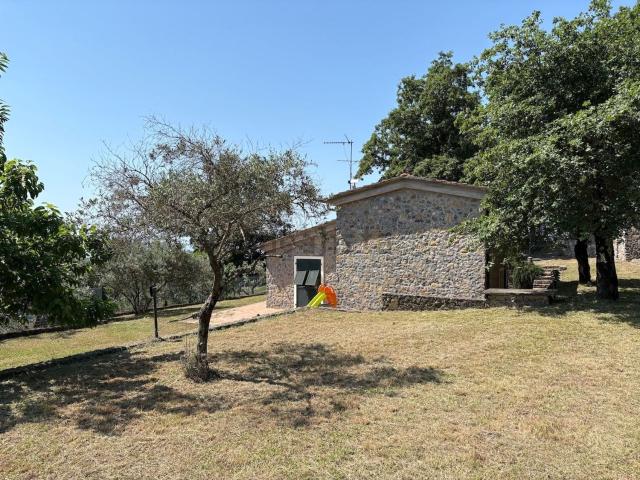 Rustici e casali in vendita di 80 m² in Via privata faggioni, 22