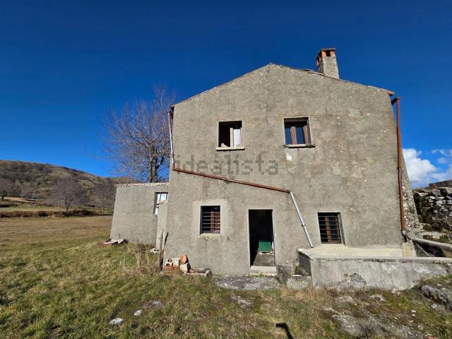 Rustici e casali in vendita di 80 m² in Contrada Campolongo, 35