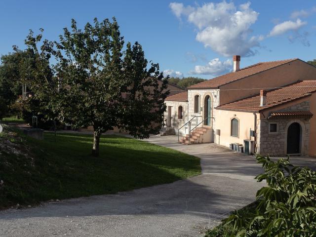 Rustici e casali in vendita di 80 m² in Contrada Fonte Polo, 25