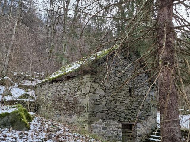 Rustici e casali in vendita di 82 m² in Località Pissero