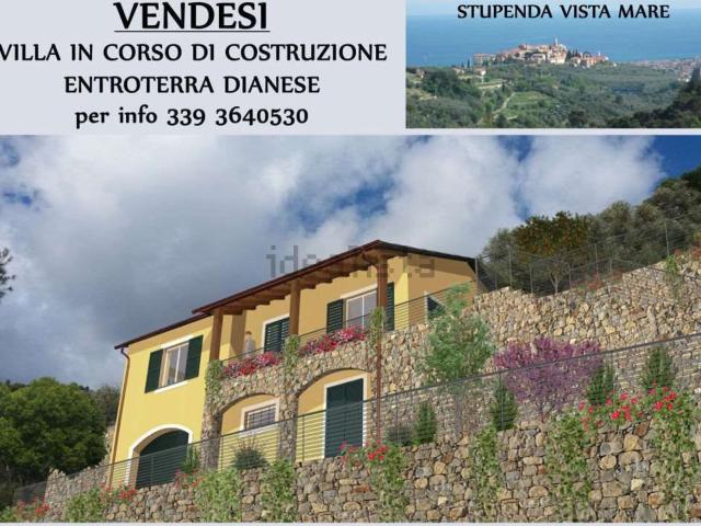 Rustici e casali in vendita di 85 m² in Via dei Querceti
