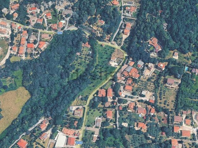 Rustici e casali in vendita di 86 m² in Via del Piscarello