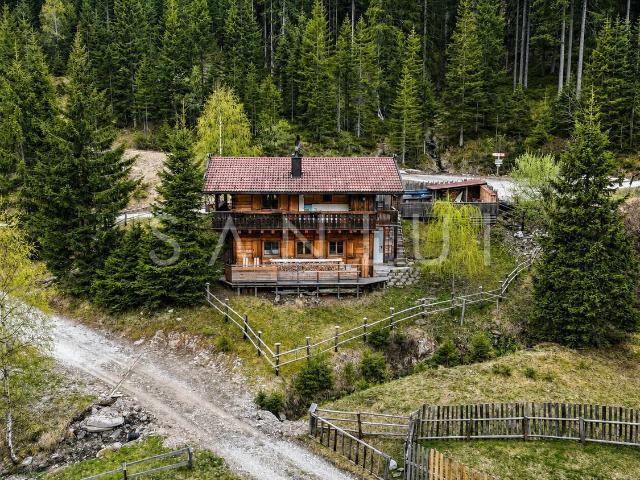 Rustici e casali in vendita di 89 m²