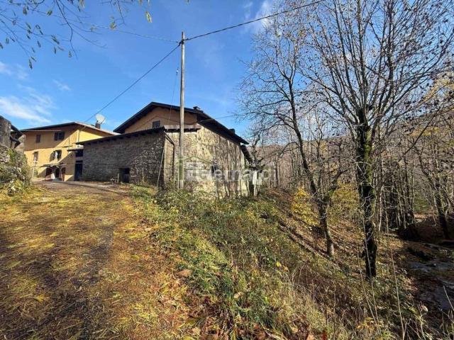 Rustici e casali in vendita di 89 m² in Via Cà Pallai