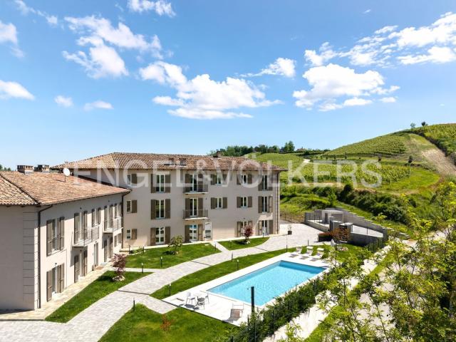 Rustici e casali in vendita di 900 m² in Via Vittorio Alfieri