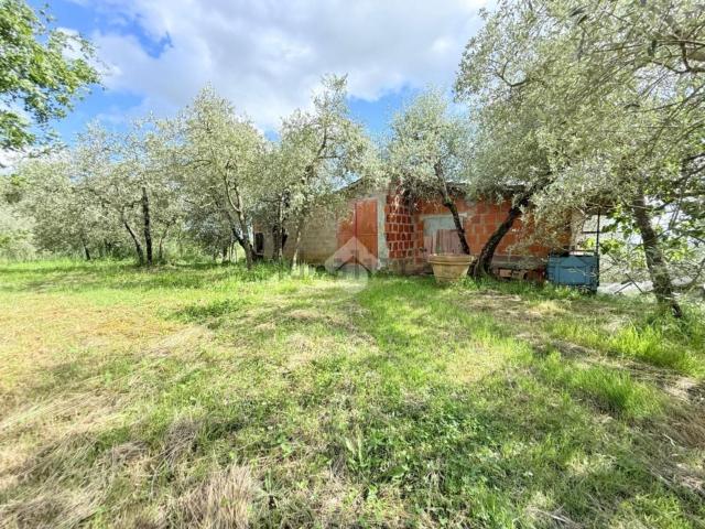 Rustici e casali in vendita di 90 m²