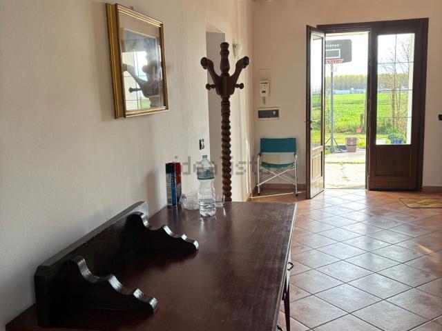Rustici e casali in vendita di 90 m² in Via Alessandro Manzoni, 1