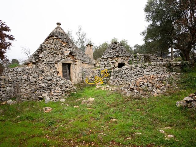 Rustici e casali in vendita di 90 m² in Via Montedoro
