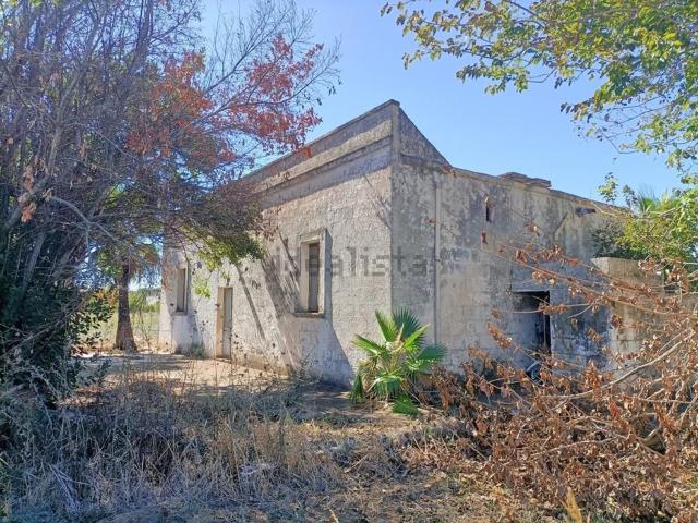 Rustici e casali in vendita di 90 m² in Contrada Terra di Marina