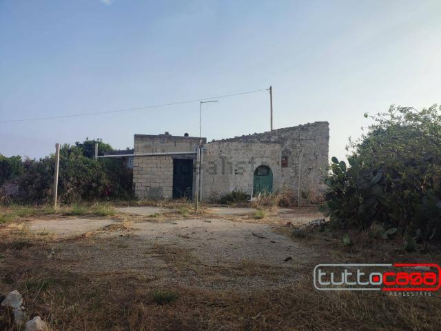 Rustici e casali in vendita di 90 m² in Contrada Passo Piano