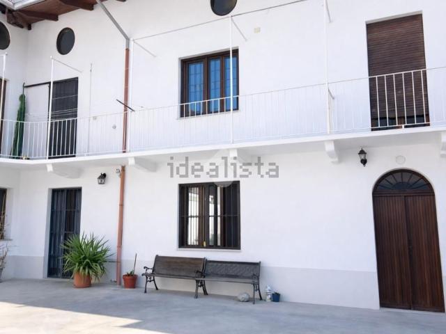 Rustici e casali in vendita di 93 m² in Via Megliassoni, 1