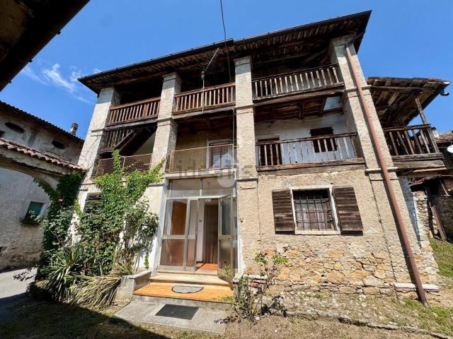 Rustici e casali in vendita di 95 m² in Via Cesiominore, 10