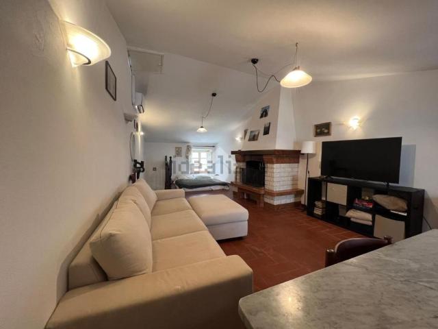 Rustici e casali in vendita di 97 m² in Via Ilio Menicucci, 66