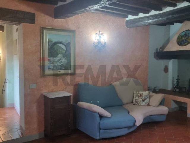 Rustico, ottimo stato, 140 m², Bucine