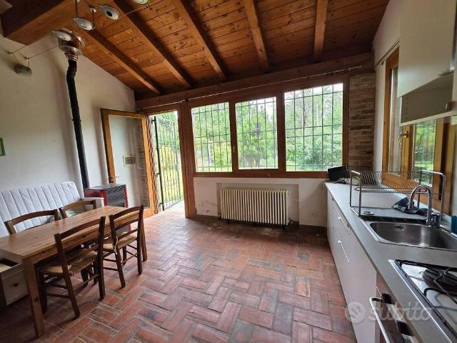 Rustico / Casale di 80 m² con 2 locali a Monte San