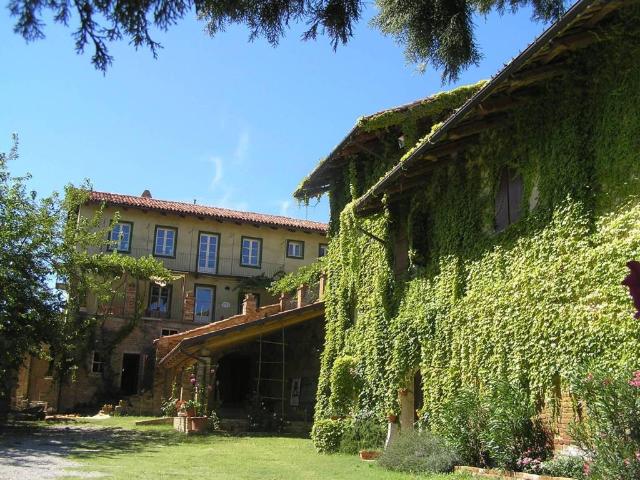 Rustico / Casale in vendita a Cocconato AT