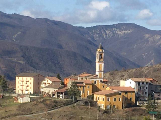 Rustico / Casale in vendita a Coli PC
