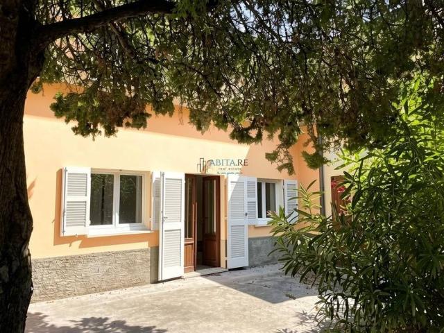 Rustico / Casale in vendita a Colognola Ai Colli VR