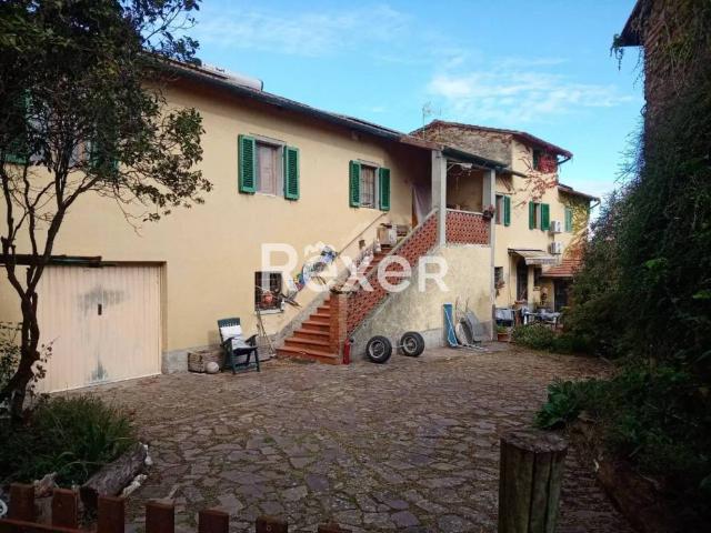 Rustico / Casale in vendita a Colle di Val d'Elsa SI
