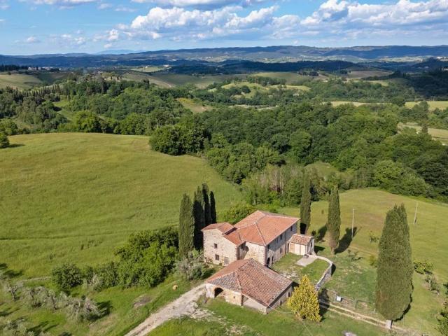 Rustico / Casale in vendita a Colle di Val d'Elsa SI