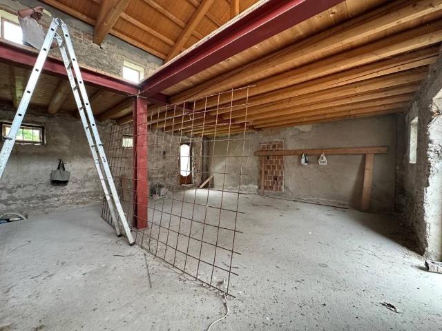 Rustico / Casale in vendita a Colle Umberto TV