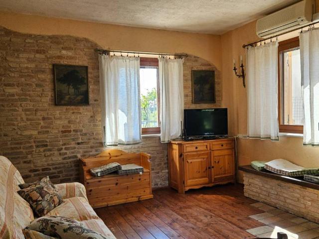 Rustico / Casale in vendita a Colli al Metauro PU