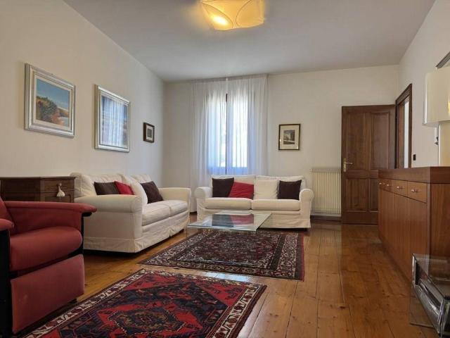 Rustico / Casale in vendita a Cordenons PN