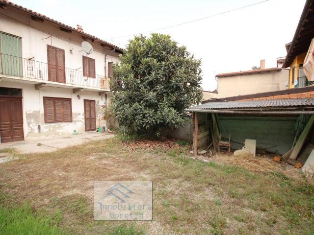 Rustico / Casale in vendita a Corneliano d'Alba CN