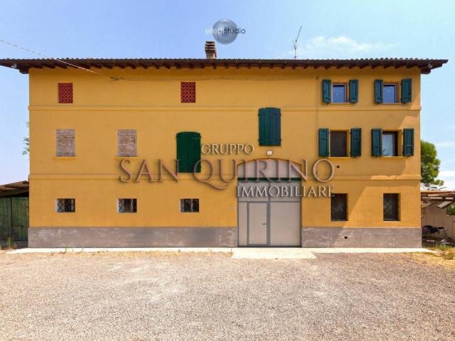 Rustico / Casale in vendita a Correggio RE