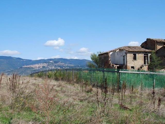 Rustico / Casale in vendita a Cortona AR