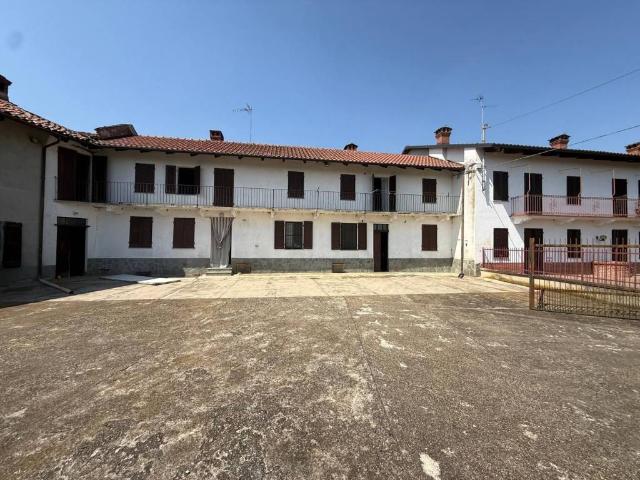 Rustico / Casale in vendita a Cortazzone AT