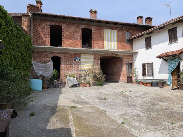 Rustico / Casale in vendita a Cortanze AT
