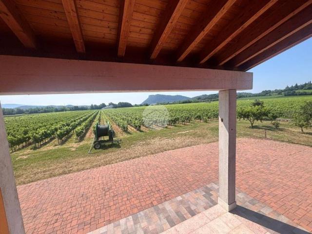 Casa indipendente in vendita a Costermano sul Garda VR
