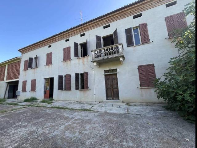 Rustico / Casale in vendita a Costigliole d'Asti AT