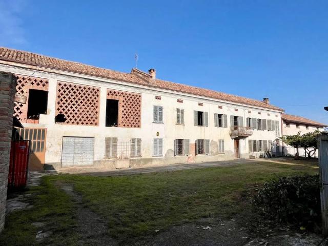 Rustico / Casale in vendita a Costigliole d'Asti AT