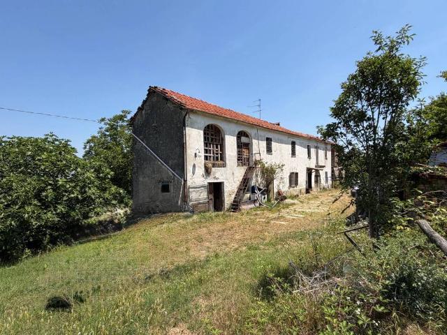 Rustico / Casale in vendita a Cavatore AL