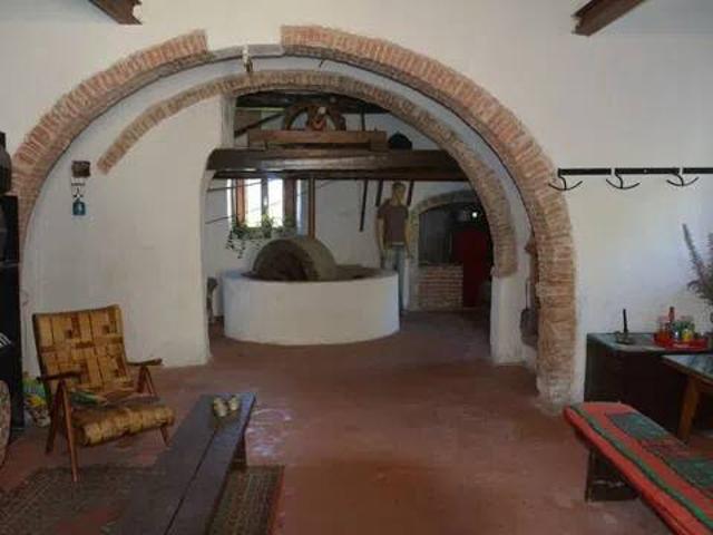 Rustico / Casale in vendita a Calci PI
