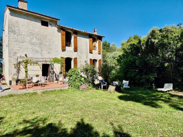 Rustico / Casale in vendita a Calci PI