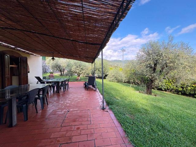 Rustico / Casale in vendita a Calenzano FI